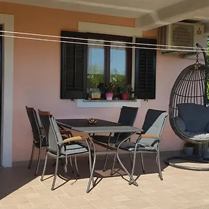 https://apartments-radovic-labin.in-istria.net